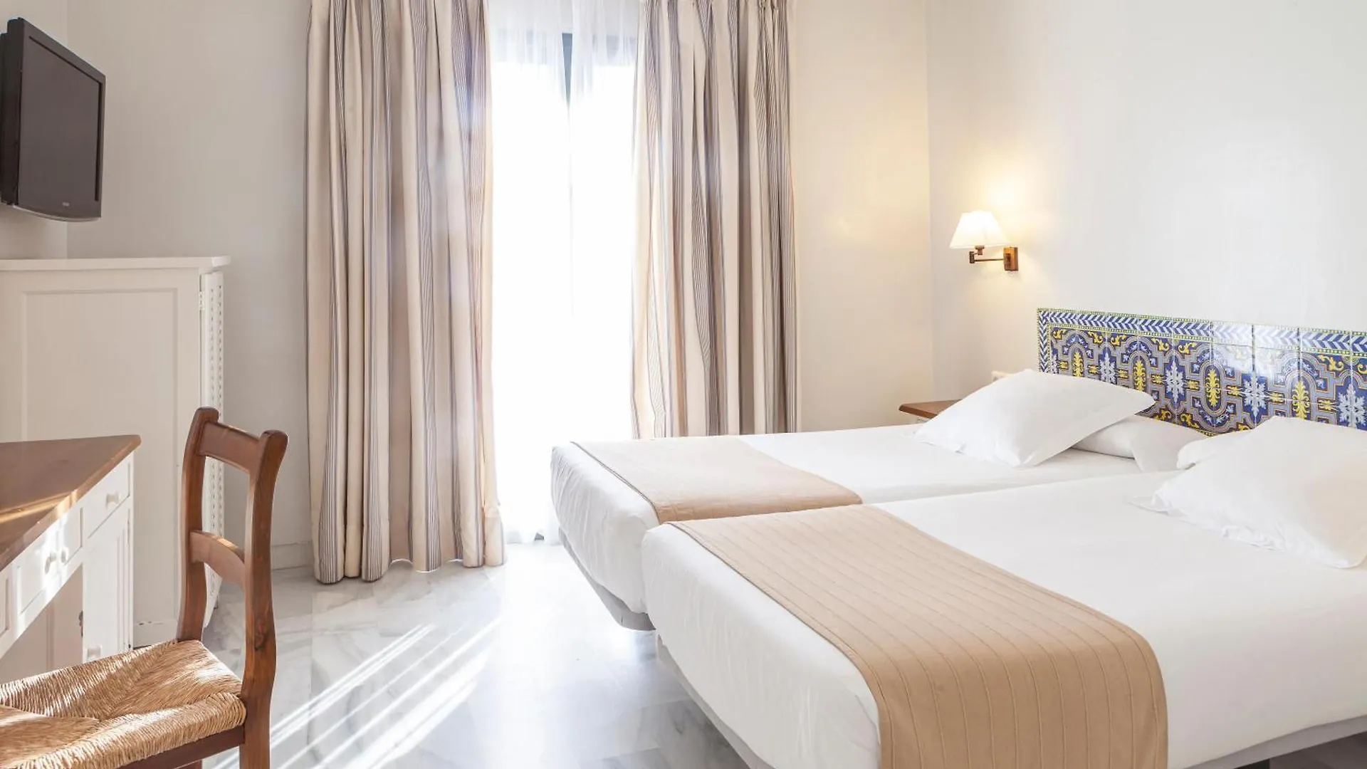 Hotel Playa De La Luz Rota